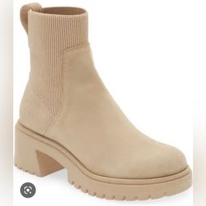 Steve Madden Holley Chelsea Boot - Bone - Size 7